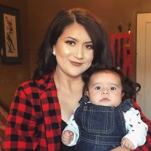 Meet your Posher, Mayra